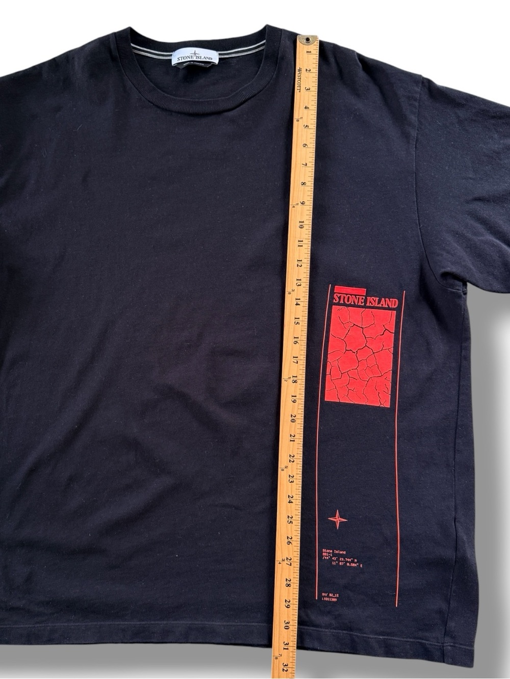 STONE ISLAND Spine Book-Print T-Shirt Black Size 3X - Picture 6 of 10